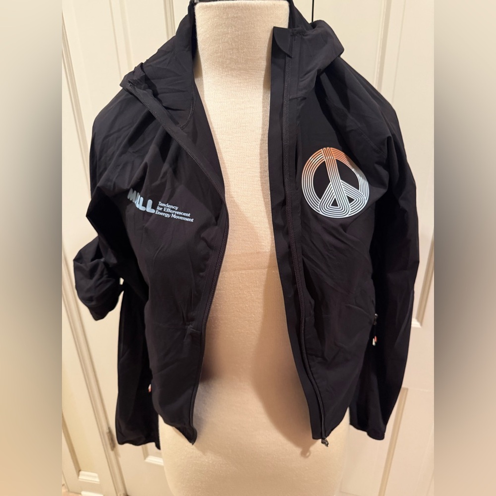 Women’s Lululemon x Madhappy Packable Running Jacket Size 2 + Reusable Tote